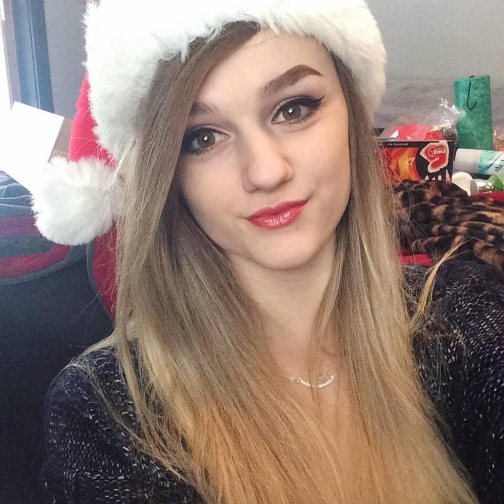 Meet your Posher, Kelsey